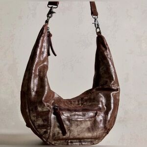 FREE PEOPLE WE THE‎ FREE Sparta Sling Bag in Pyrite NWT